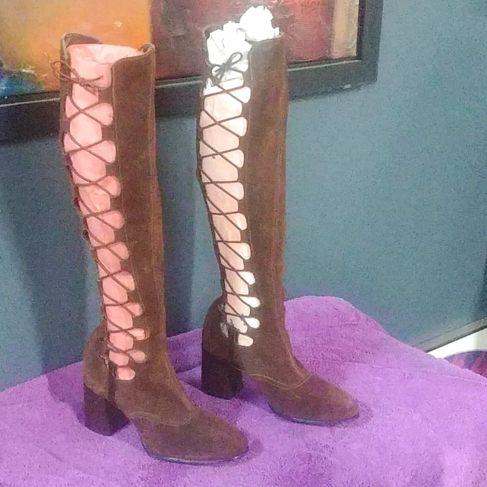Vintage 60's/70's Lace up Suede Boots
